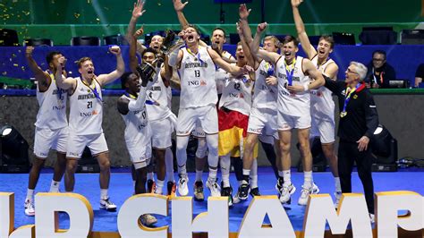 Alemanha supera Sérvia e conquista Copa do Mundo de basquete pela 1ª vez