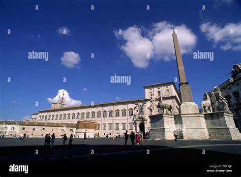 Obelisco Del Quirinale Immagini E Fotografie Stock Ad Alta Risoluzione