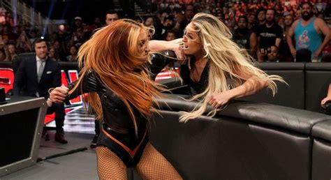 Backstage News On Why Wwe Pulled Becky Lynch Vs Trish Stratus From Wwe