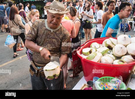 Bangkok Thailand Chatuchak Market Shoes Hi Res Stock Photography And