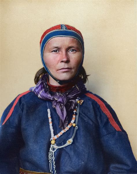 Beautiful Colorized Photos Of Immigrants In Their Traditional Dresses