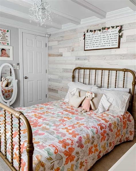 Girl's Bedroom Décor Inspiration - Soul & Lane