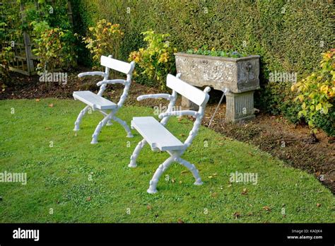 Castle Howard gardens Stock Photo - Alamy