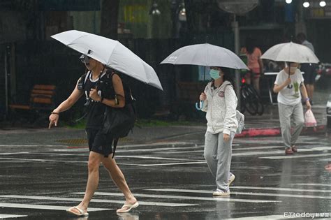 北台灣濕涼「雨下一整天」 周末水氣再增加 Ettoday生活新聞 Ettoday新聞雲