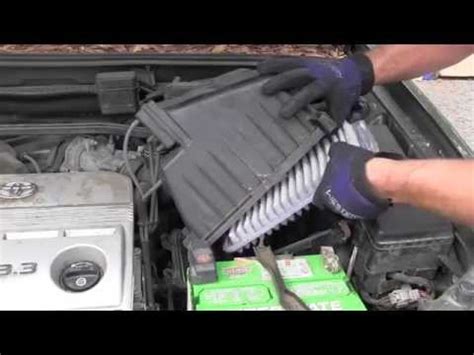 Changing Air Filter On 2013 Toyota Highlander