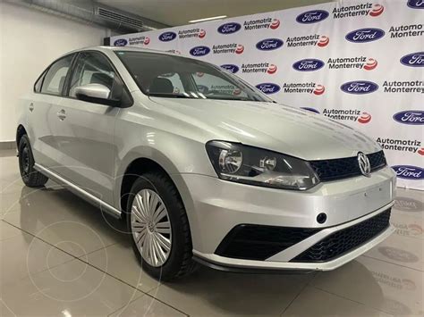 Volkswagen Vento Startline Tiptronic Usado 2021 Color Plata Precio