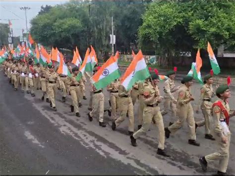 Police Took Out Tiranga Yatra पुलिस ने निकाली तिरंगा यात्रा देश