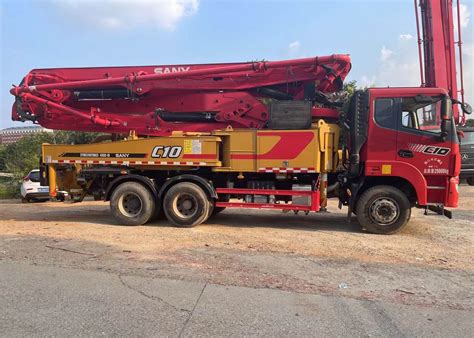 Buy Used 2020 Sany Concrete Pump Truck 42m Truck Mounted Boom Pump For