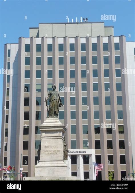 Monument Square Portland Me Stock Photo Alamy