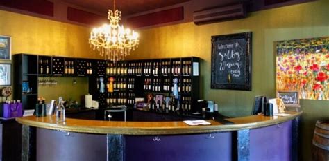 10 Best Healdsburg Tasting Rooms 2025