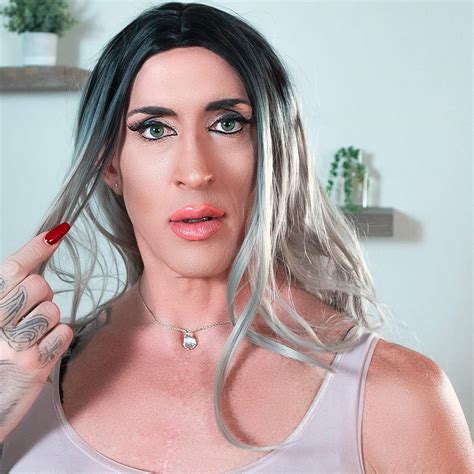 Former WWE Star Gabbi Tuft Comes Out As Transgender Elite Readers