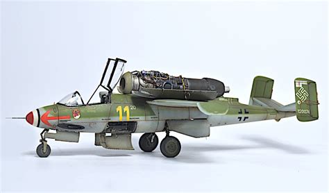 Hobby Especial Heinkel He 162 A 2 Spatz 1 72