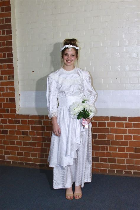 Yvonne Llewellyn S Wedding Dress 1988 Jacquie Mackay Flickr