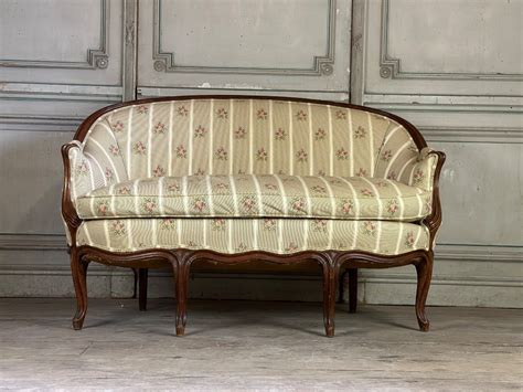 Proantic Banquette Corbeille De Style Louis XV En Bois Sculpté Vers