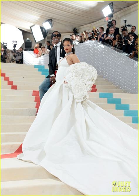 Rihanna Makes A Statement In White Florals Alongside A Ap Rocky At Met