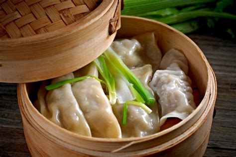 Learn The Difference Fried Vs Steamed Dumplings