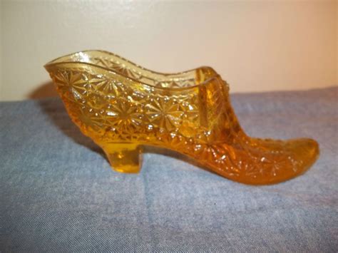 Fenton Amber Glass Slipper Shoe Fenton Collectible Glass Shoe 5 5 8 Length Ebay Fenton