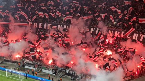 30 11 2023 Eintracht Frankfurt PAOK 1 2 Pyrointro Support YouTube