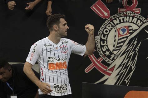 Experiência Faro De Gol E Arena Fazem De Boselli A Principal Arma Do Corinthians Gazeta Esportiva