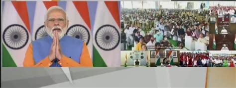 Pm Modi Inaugurates Asia S Biggest Bio Cng Plant Gobar Dhan In Indore