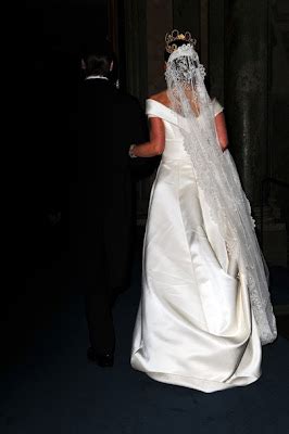 Crown Princess Victoria: Crown Princess Victoria Wedding Dress