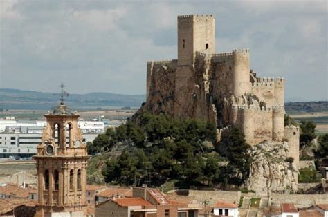 Almansa Un Castillo Y Una Batalla Con Mucha Historia