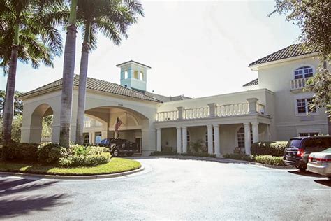 The 10 Best Assisted Living Facilities in Naples, FL