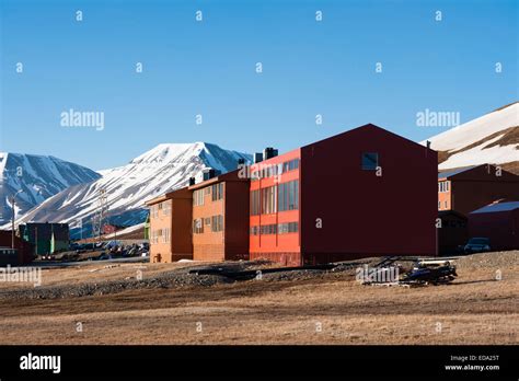 Norway Svalbard Spitzbergen Longyearbyen Hi Res Stock Photography And