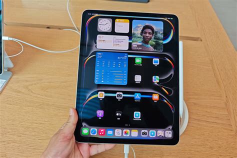 Apples IPad Pro Is Its Most Incredible Product But Software Holds It Back