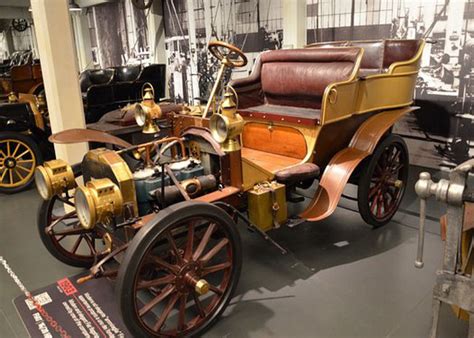 Visita Libera Al Museo Dellautomobile Di Torino Pastorale Degli Anziani