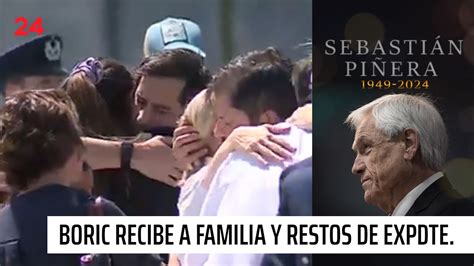 Presidente Boric Recibe A Familia Y Restos Del Expresidente Sebasti N