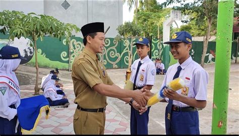 Sosialisasi Dan Penghargaan Lomba Kebersihan Kelas Smp Negeri 2 Munjungan