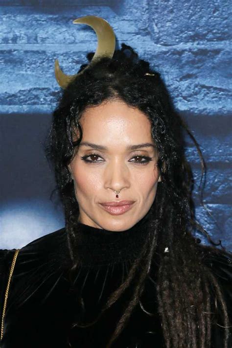 Swashvillage Lisa Bonet Biographie