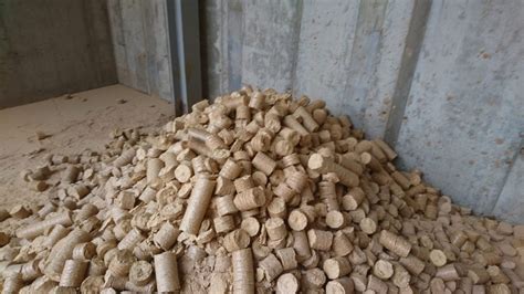 Sawdust Biomass Briquette Packaging Size Kg At Rs Tonne In Pune