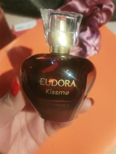 Kiss Me Nude Caramelo Desodorante Col Nia Ml Eudora