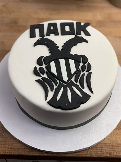 Paok Cake Mia S Bakery Brooklyn Upper East Side Times Square