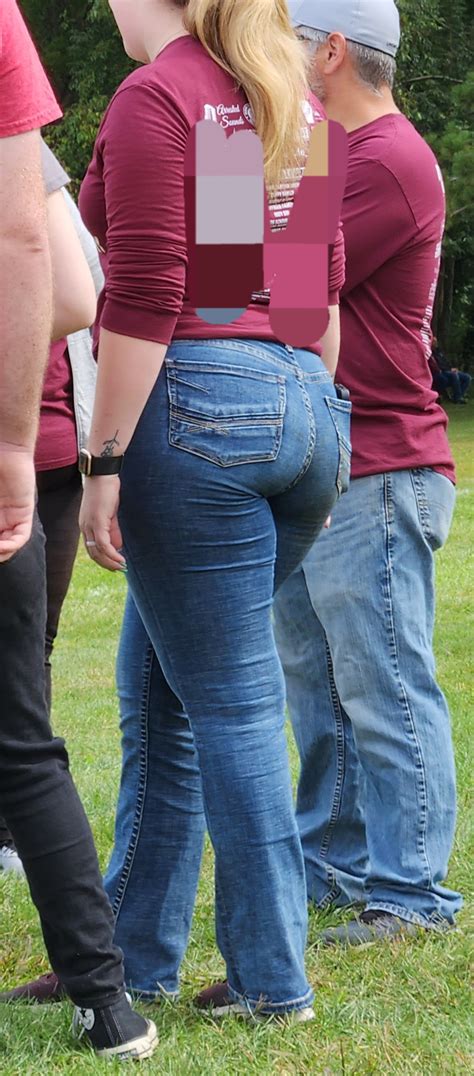 Thick Blonde In Jeans Tight Jeans Forum