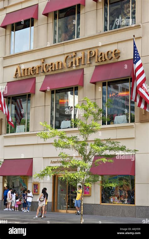 Street Scene Chicago Illinois American Girl Place Store Near Michigan