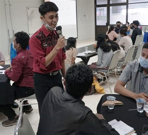 Justify Gelar Workshop Pelatihan Dasar Jurnalistik ITB STIKOM Bali