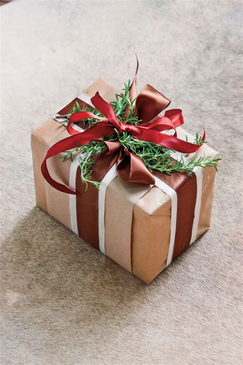 33 Stylish Christmas Gift Wrapping Ideas