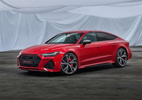 Yeni Kasa Audi Rs Sportback Zellikleri Oto Kokpit