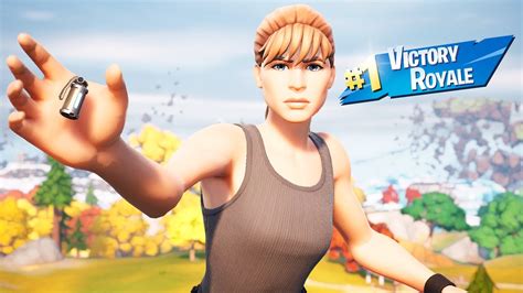 Victoria Con La Skin Sarah Connor Fortnite Youtube