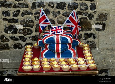 Diamond Jubilee of Queen Elizabeth II Stock Photo - Alamy