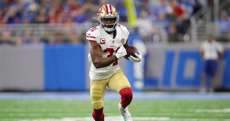 Former 49ers Rb Raheem Mostert Dolphins Agree To 1 Year 31m