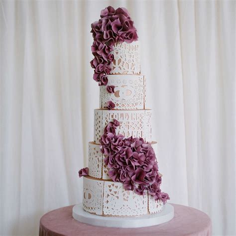 20 Purple Wedding Cake Ideas For A Striking Look