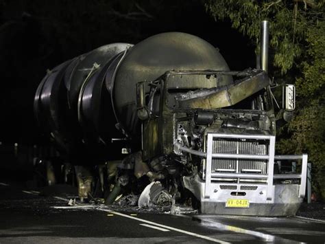 Tyabb Tanker Rollover Collision With Car On Dandenong Hastings Rd