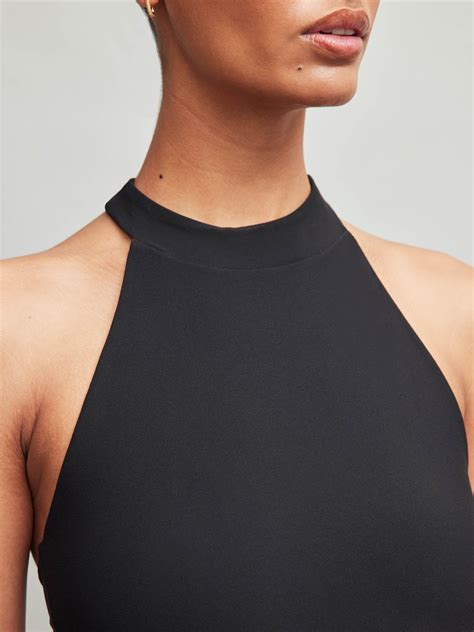 Sleeveless Mock Neck Top In Melt Black Carbon38