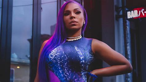 I Can T Tell If That S Ashanti Or Not Fans Confused After Ashanti Posts Unrecognizable Bikini