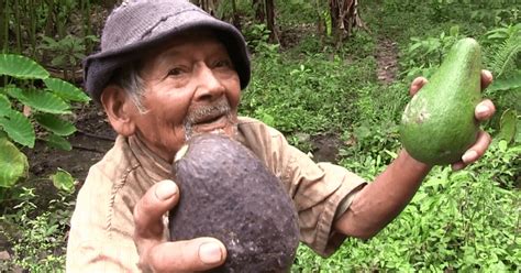 Marcelino Abad cuántos años tiene el hombre más longevo del Perú y