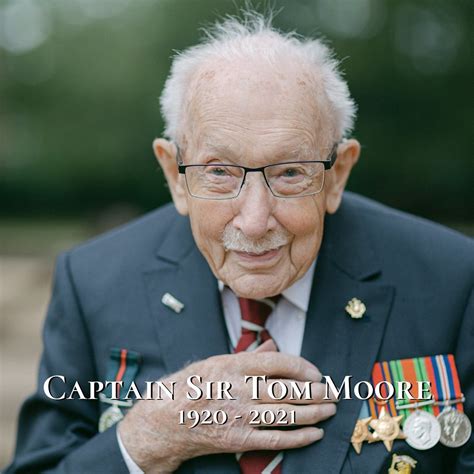 Captain Sir Tom Moore S Daughter Says Daddy You May Be Gone But Your